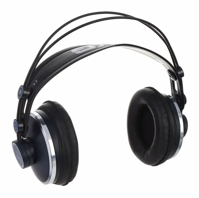 AKG K-271 MKII, widok 2