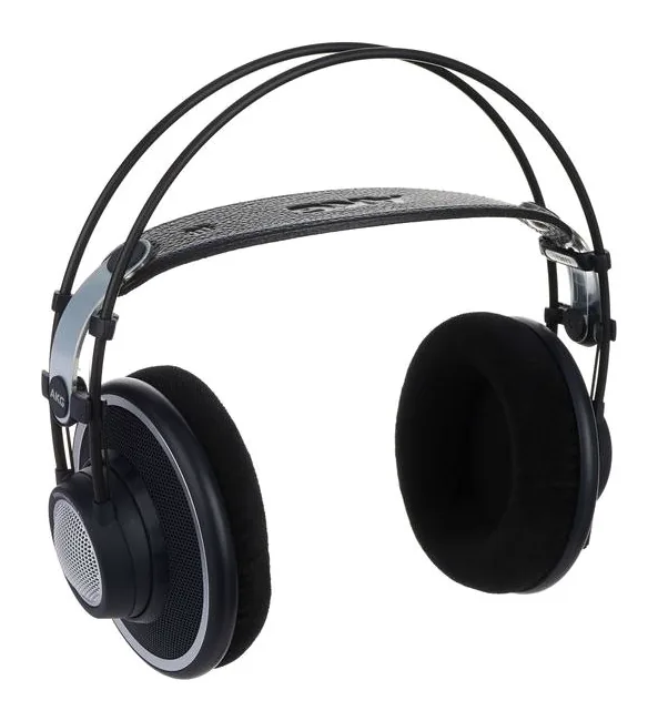 AKG K-702, widok 2