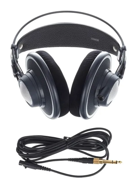 AKG K-702, widok 4