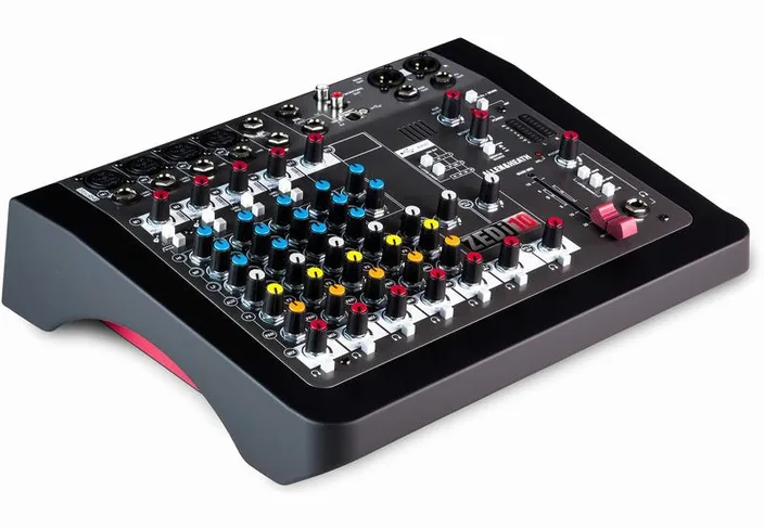 Allen & Heath ZEDi-10, widok 3
