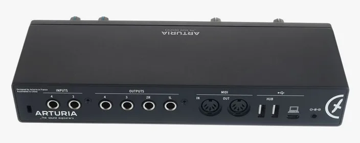Arturia MiniFuse 4 Black, widok 4