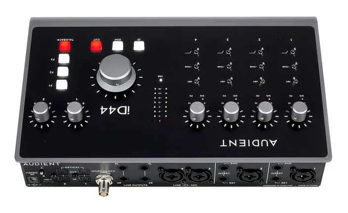 Audient iD44 MKII, widok 4