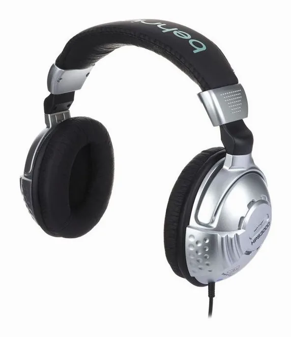 Behringer HPS3000, widok 2