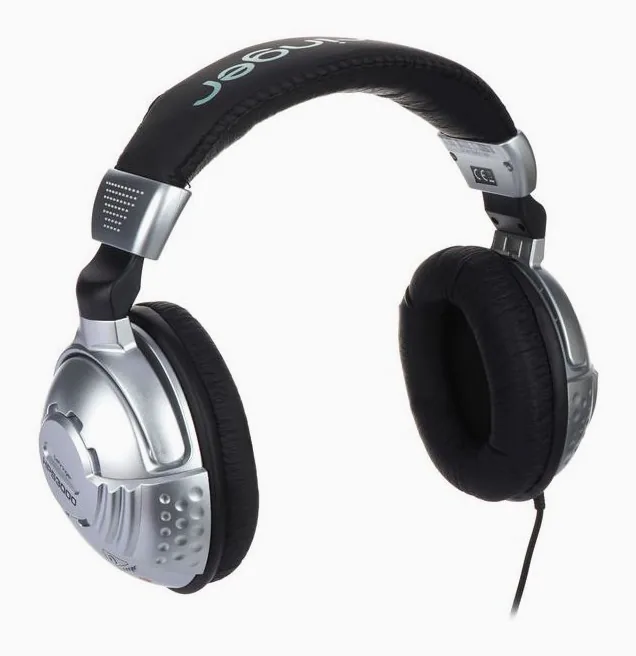 Behringer HPS3000, widok 3
