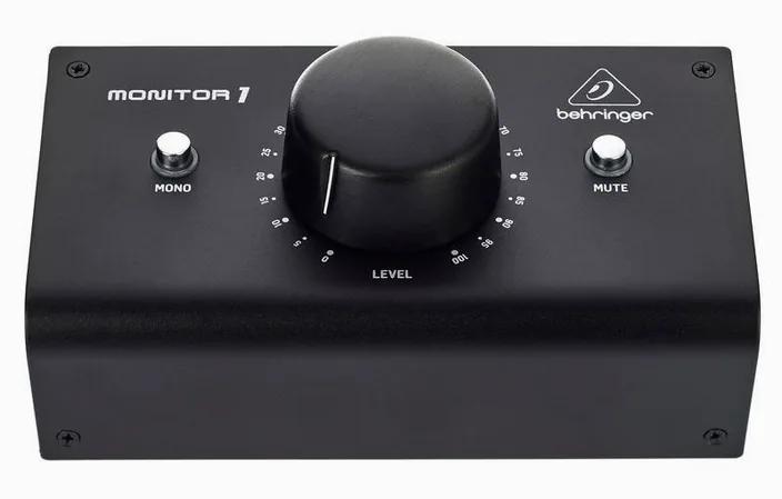 Behringer Monitor1, widok 2