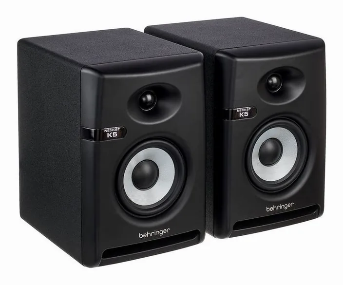 Behringer NEKKST K5, widok 3