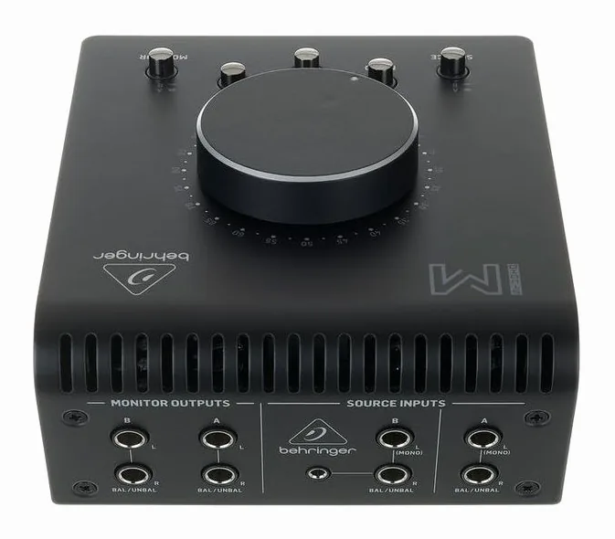 Behringer Studio M, widok 4