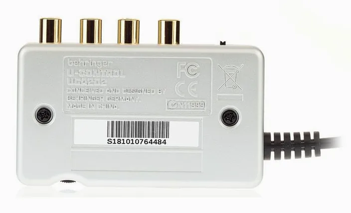 Behringer U-Control UCA202, widok 4