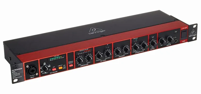 Behringer UV1, widok 2