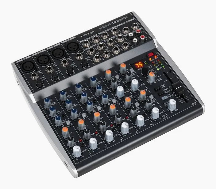Behringer Xenyx 1202SFX, widok 3