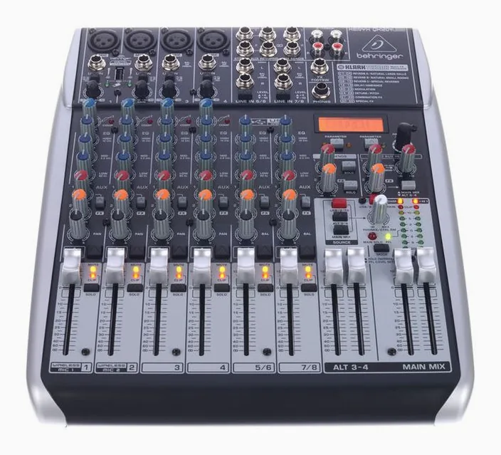 Behringer Xenyx QX1204USB, widok 2