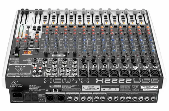 Behringer Xenyx X2222USB, widok 4