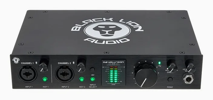 Black Lion Audio Revolution 2x2, widok 2