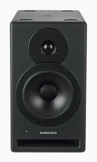 Dynaudio Core 7, widok 2
