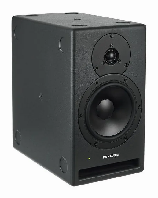 Dynaudio Core 7, widok 3