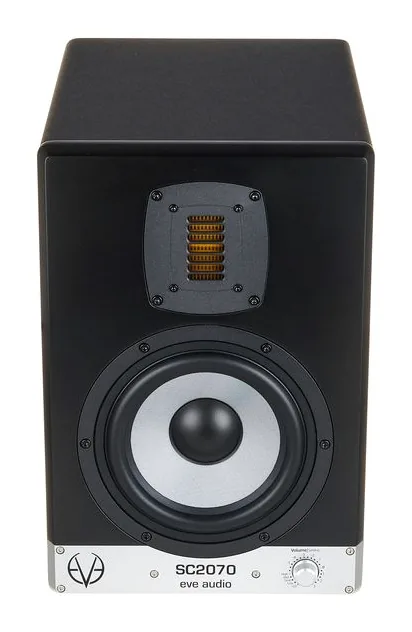 EVE Audio SC2070, widok 2