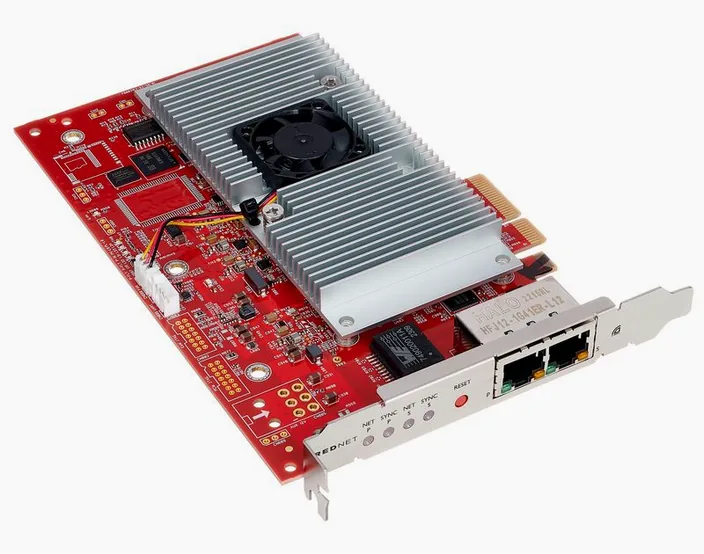 Focusrite RedNet PCIeNX, widok 3