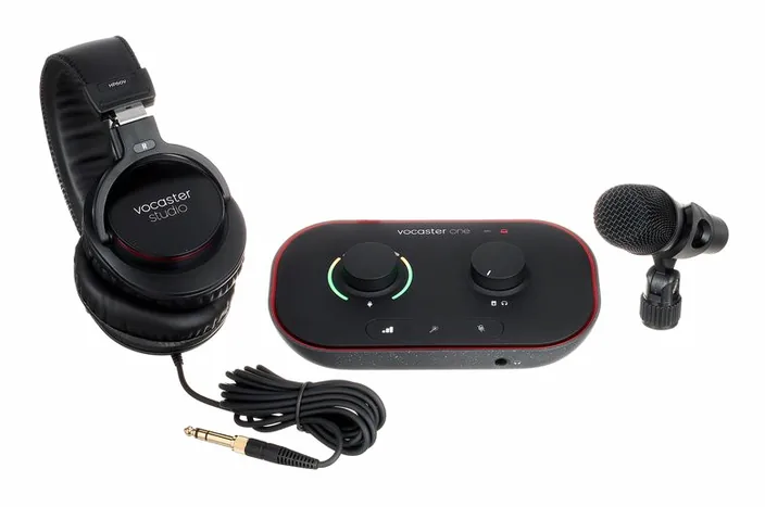 Focusrite Vocaster One Studio, widok 2