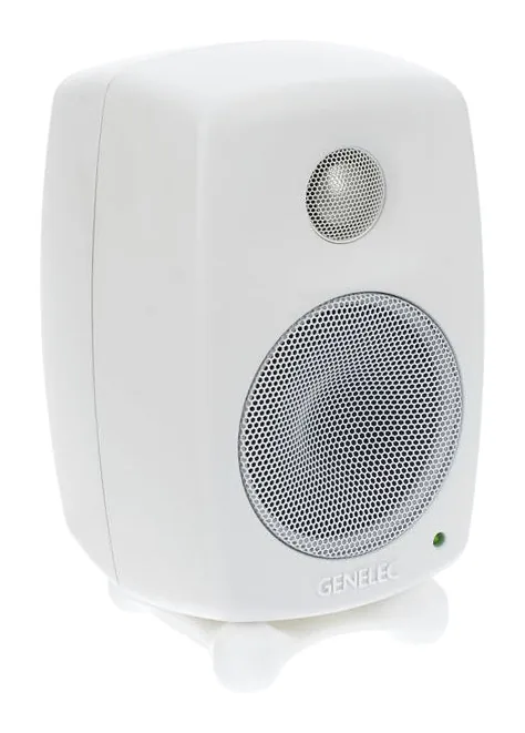 Genelec 8010 AW, widok 3