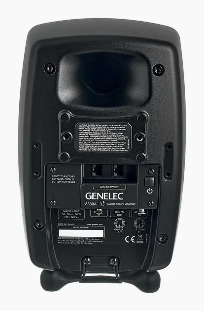 Genelec 8330 AM, widok 4