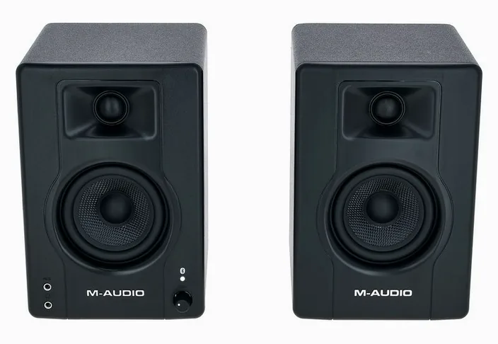 M-Audio BX3BT, widok 2
