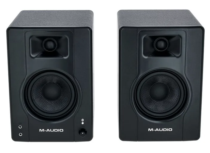 M-Audio BX4BT, widok 2
