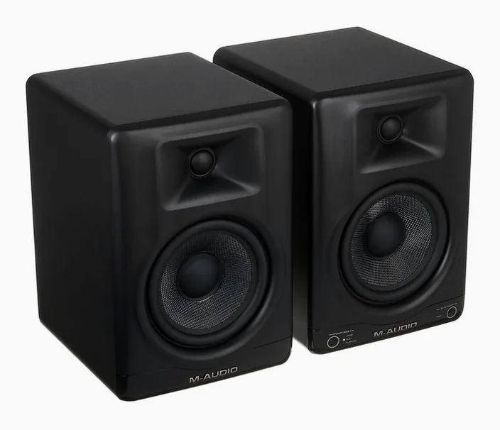 M-Audio BX5BT, widok 3