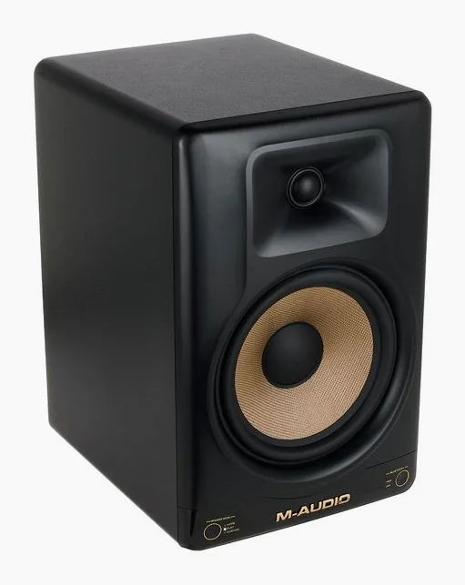 M-Audio Forty Eighty, widok 3