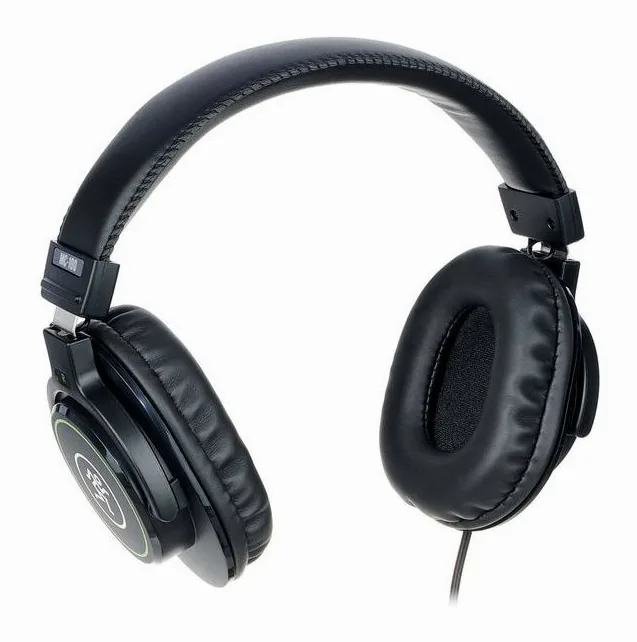Mackie MC-100, widok 2