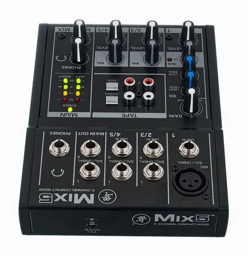 Mackie Mix5, widok 4