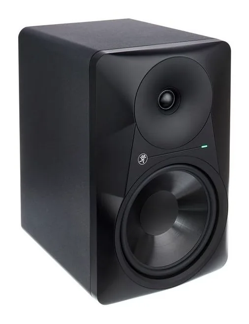 Mackie MR824, widok 3