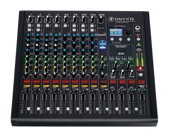 Mackie Onyx12, widok 2