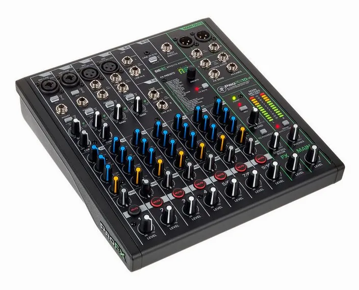 Mackie ProFX10v3, widok 3