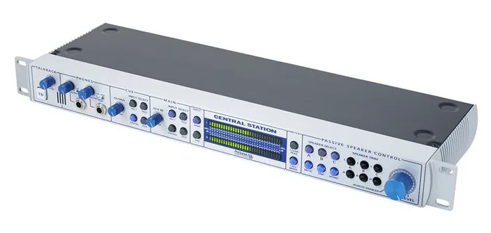Presonus Central Station Plus, widok 2
