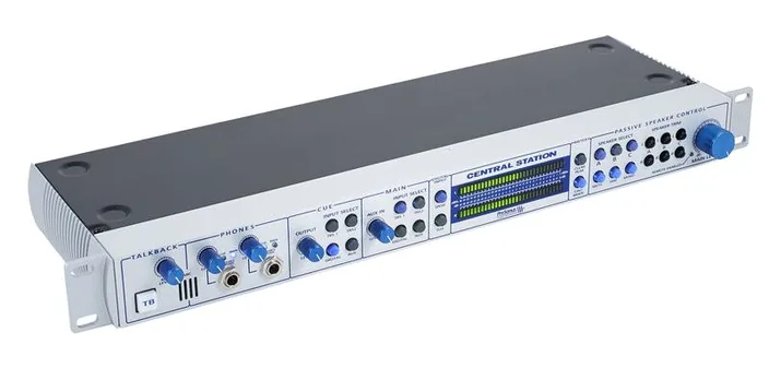 Presonus Central Station Plus, widok 4