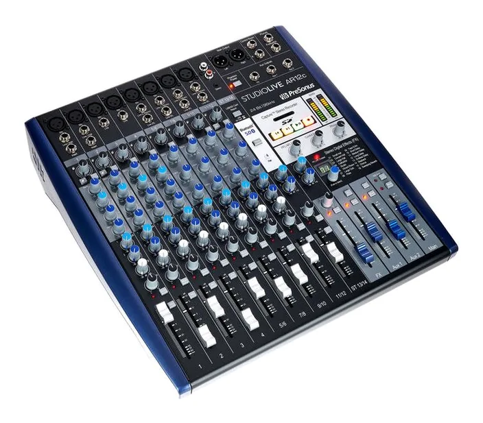 Presonus StudioLive AR12c, widok 3