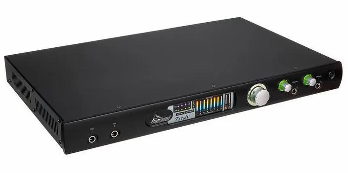 Prism Sound Titan, widok 3
