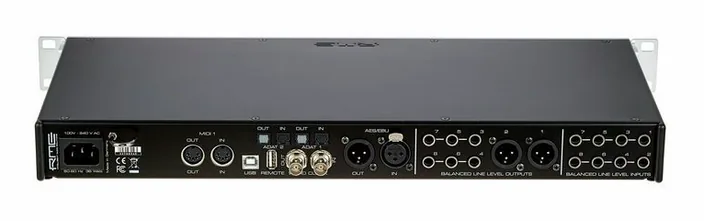 RME Fireface UFX II, widok 4