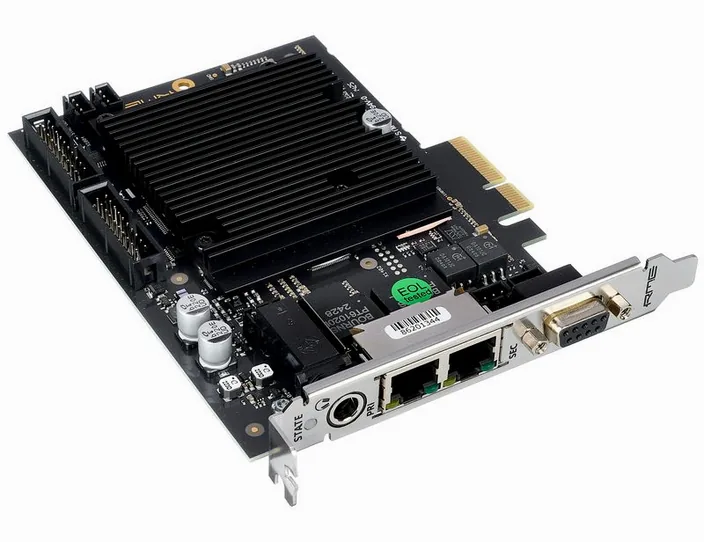 RME HDSPe AoX-D, widok 3