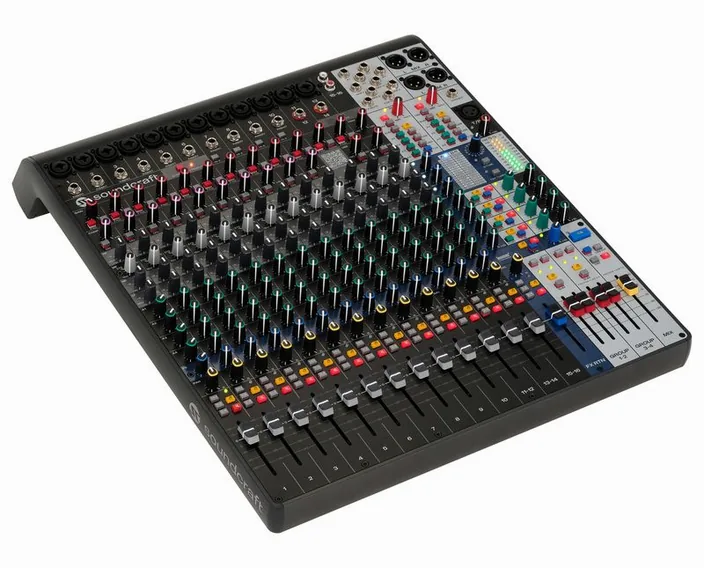Soundcraft Signature Plus 16, widok 3