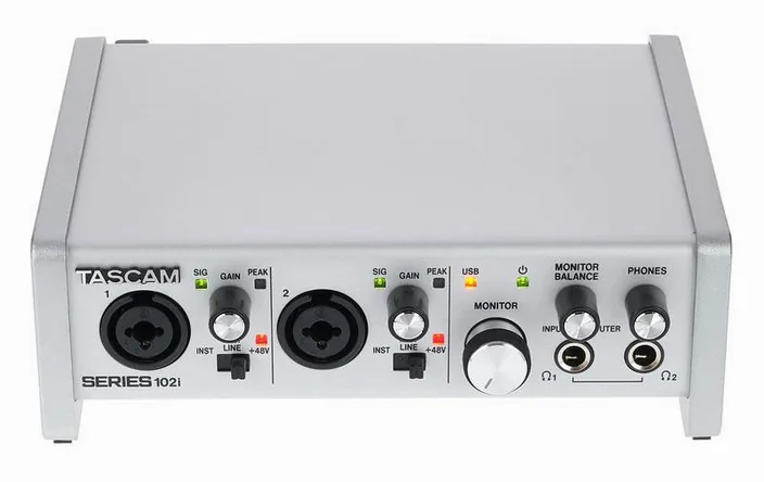 Tascam Series 102i, widok 2