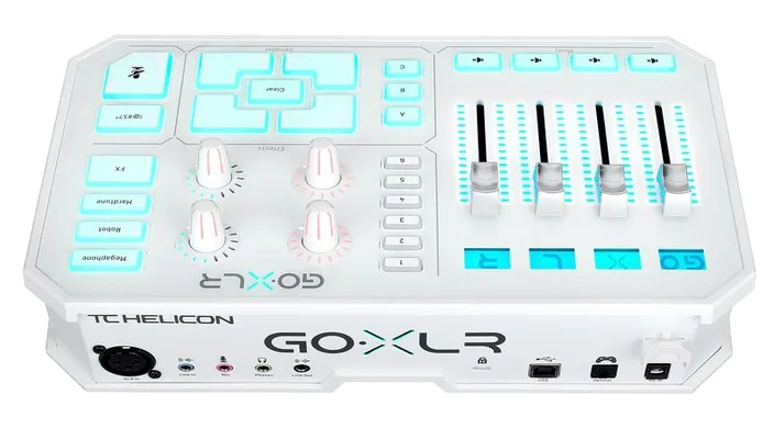 TC-Helicon Go XLR-WH, widok 4