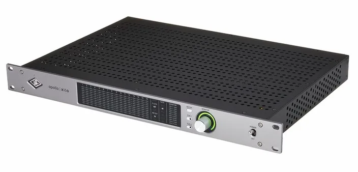 Universal Audio Apollo x16D Gen2 AC, widok 2