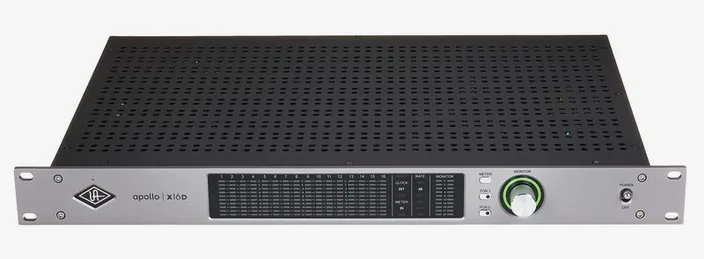 Universal Audio Apollo x16D Gen2 AC, widok 3
