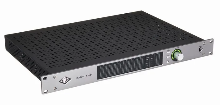 Universal Audio Apollo x16D Gen2 AC, widok 4