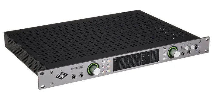 Universal Audio Apollo x8 Gen2 AC, widok 4