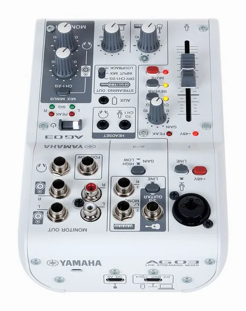 Yamaha AG03 MK2 WH, widok 4