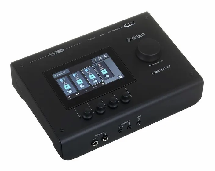 Yamaha URX44V BK, widok 3