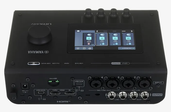 Yamaha URX44V BK, widok 4