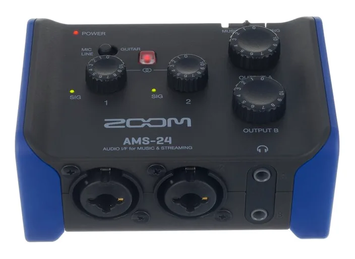 Zoom AMS-24, widok 2